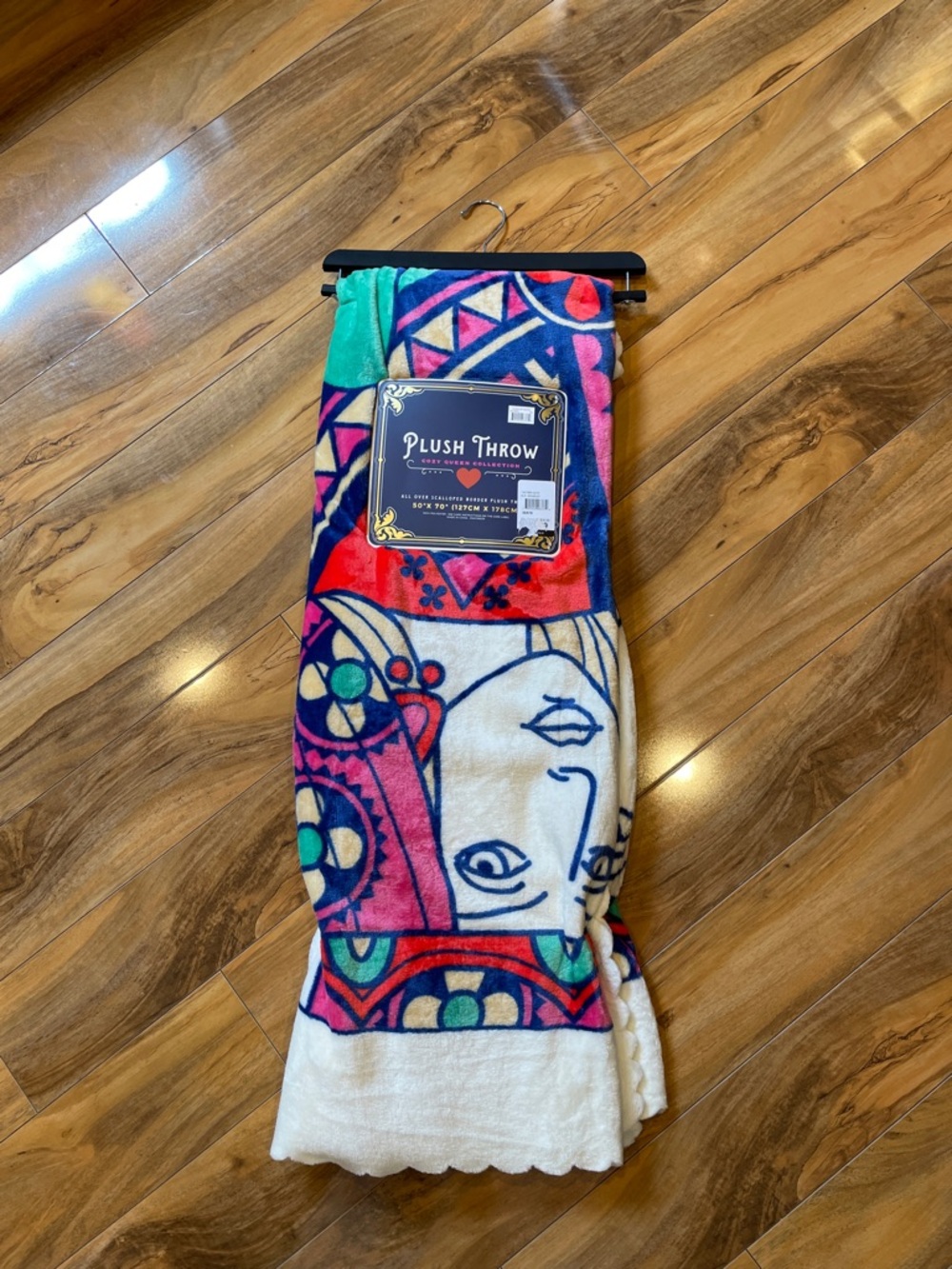 50 x 70 cozy queen, plush blanket, playing card theme